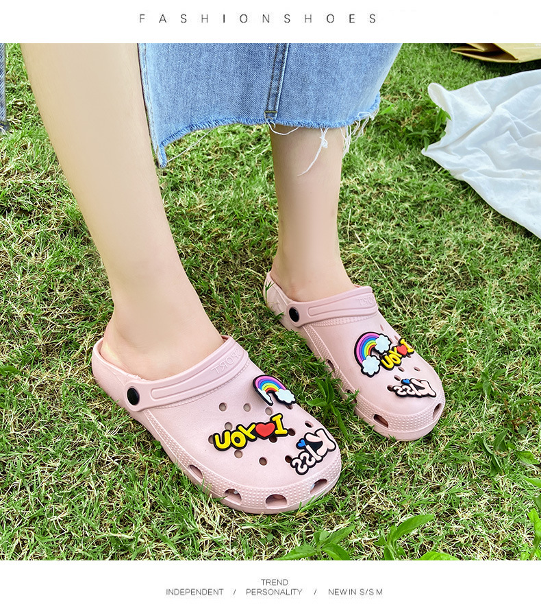 2024 New Strawberry Crocs Women s Fashion Girls Cute Outerwear Beach Sandals Raastrading